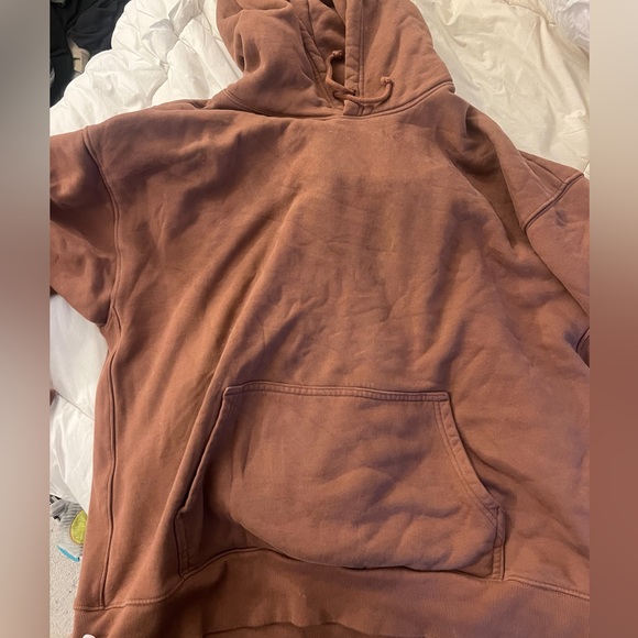 (2 PIECES) TNA cozy set. Sweater and sweat pants. Large - Picture 6 of 7